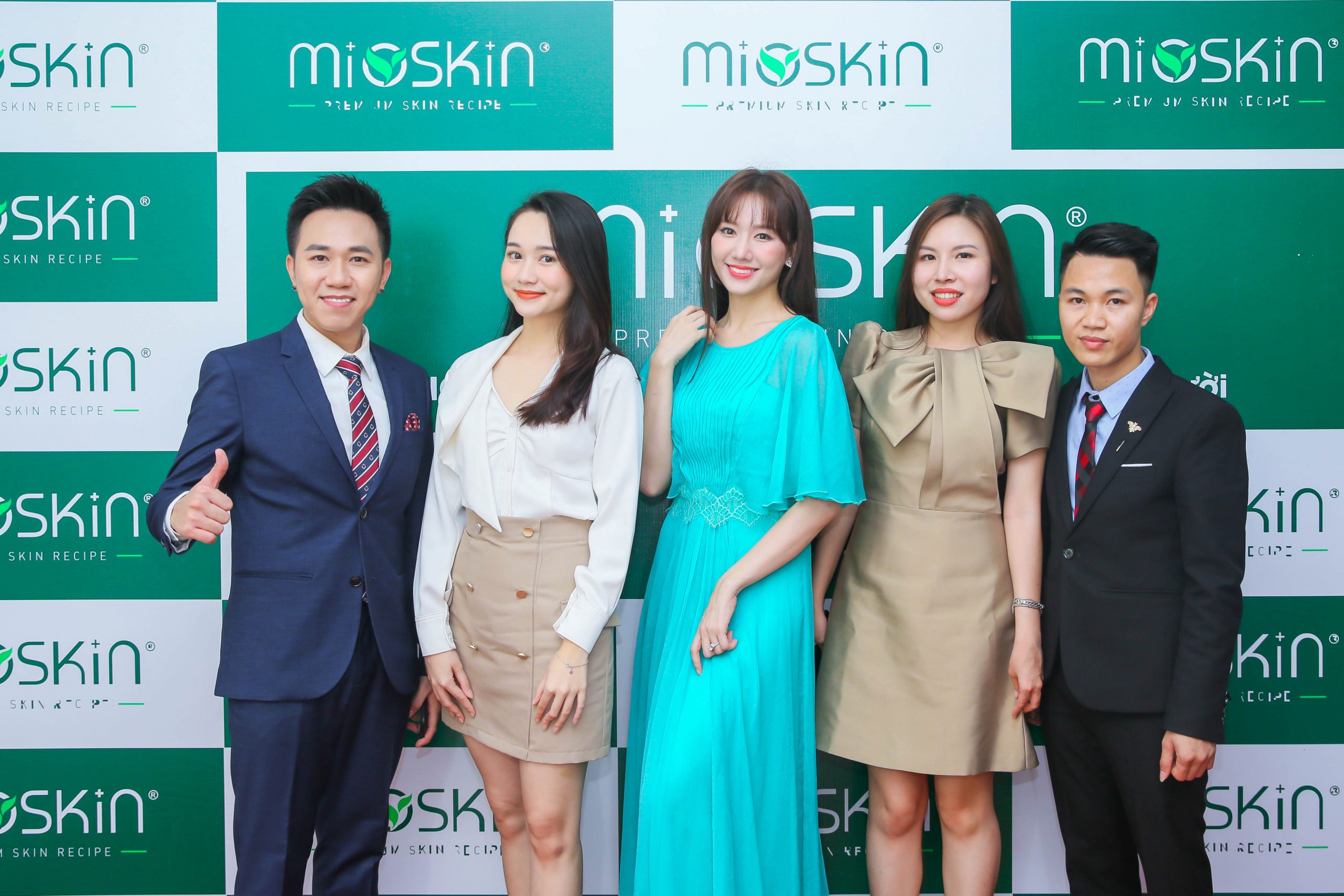 Lễ khai trương văn phòng Công ty cổ phần Mioskin miền Bắc Dkhoiphoto 403 scaled