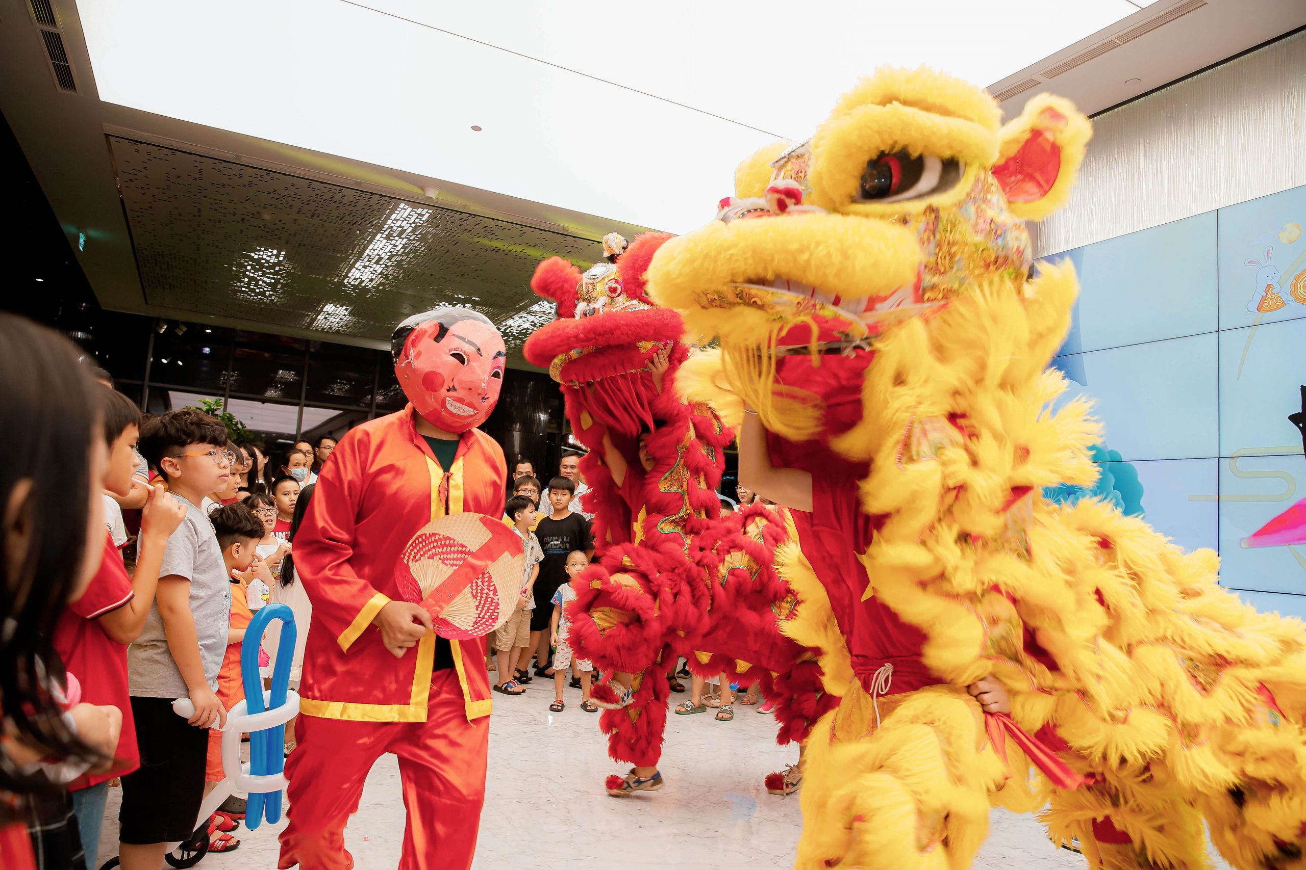 Dịch vụ múa lân Trung thu - Uy tín & Chất lượng 100% MG 7097 scaled