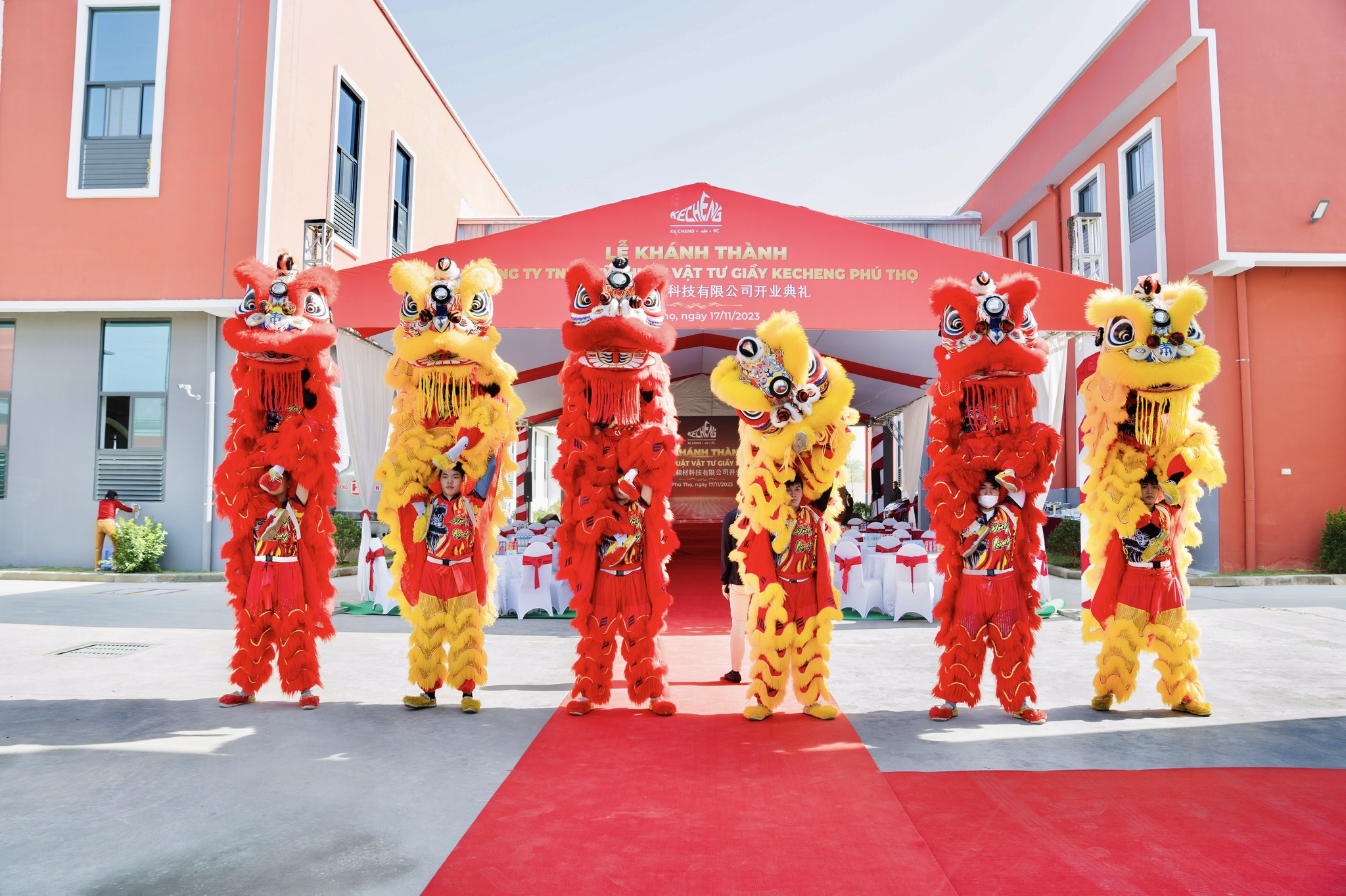 Dịch Vụ Múa Lân Sư Rồng Hà Nội - Uy Tín & Chất Lượng 100% 404482980 2720811858057559 1527383841186083848 n