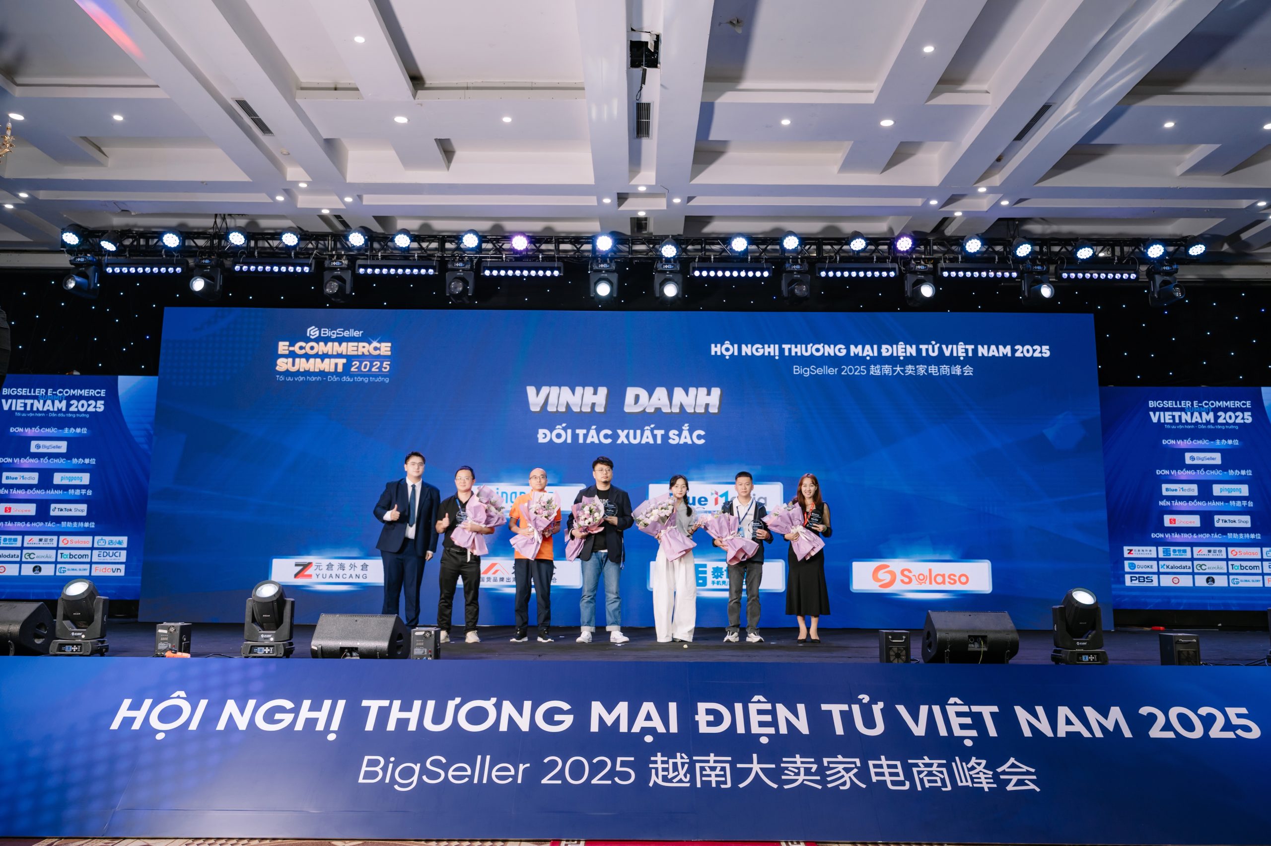 hội nghị khách hàng